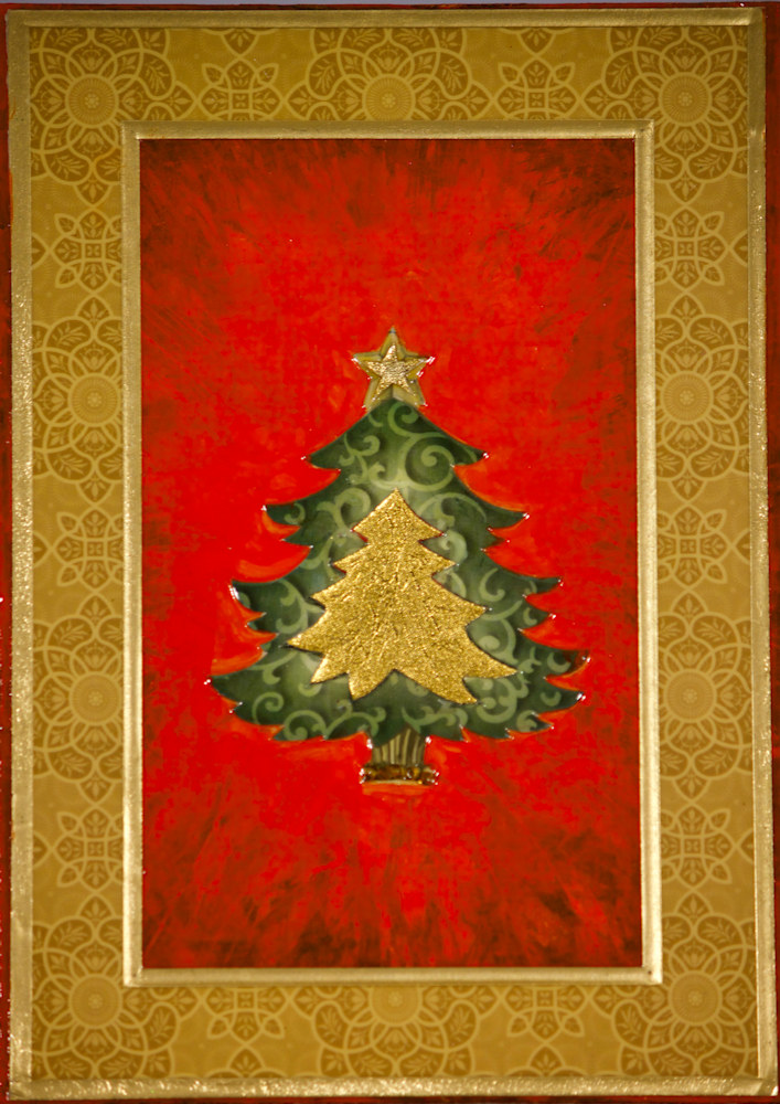 Gold Centered On Green